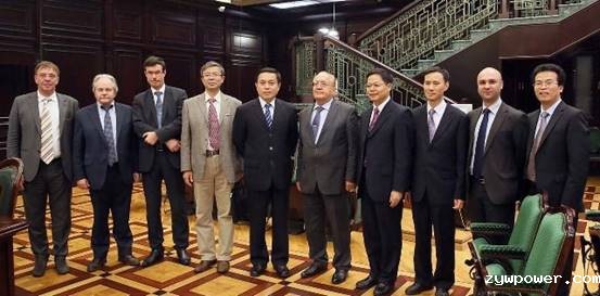 http://www.szmsubit.edu.cn/__local/0/26/C4/97838DCD2849DB027F98BF59F9F_86CDB81B_12D97.jpg